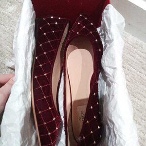 Valentino Garavani maroon velvet studded flat shoe. brand new